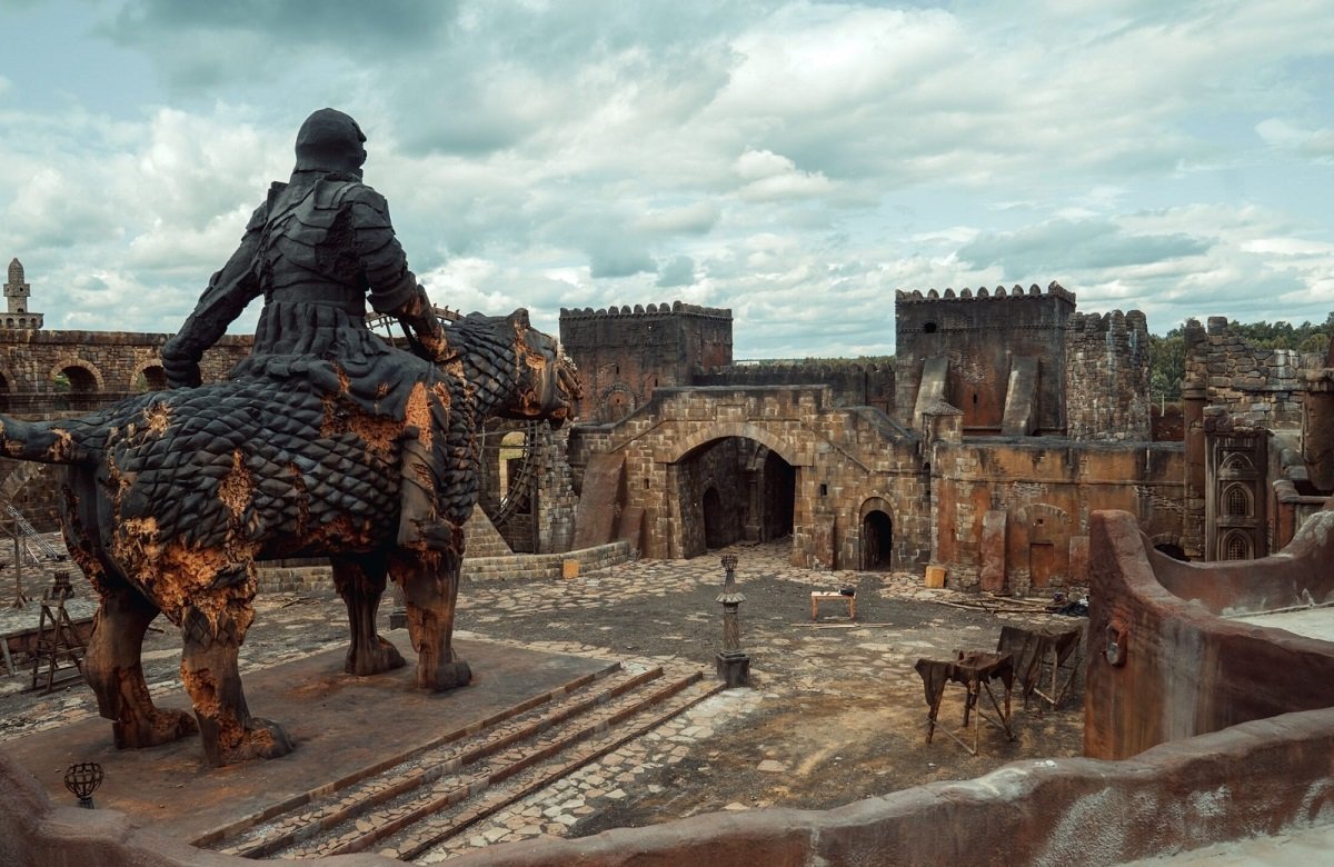 Как похорошел Арканар: завершились съемки сериала «Трудно быть богом»