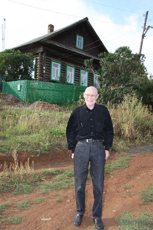 Актер юрий шерстнев фото