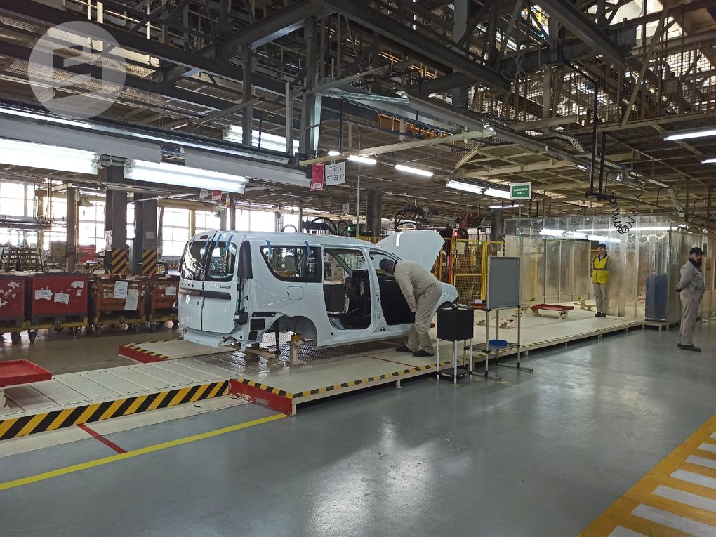 «АвтоВАЗ» за август вложил в свои производства более 345 млн рублей