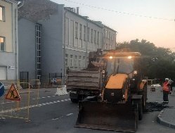 В Ижевске из-за земляных работ ограничили движение по улице Ленина перед спуском к плотине