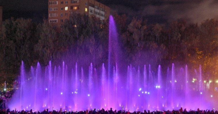 Светомузыкальный фонтан на Центральной площади Ижевска отключат 28 сентября