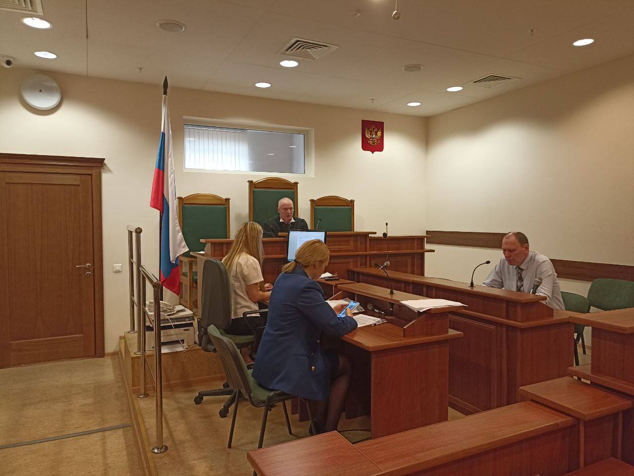 В Ижевске осудили одного из членов банды силовиков-вымогателей