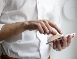 Тысячи человек каждый месяц: Удмуртия в этом году освоила новые онлайн-сервисы