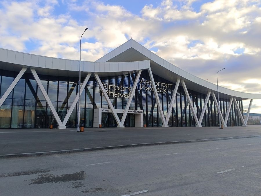 Аэропорт Ижевска получил допуск для обслуживания самолетов Ту-204 и Ту-214