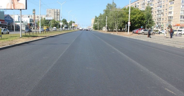 В Ижевске проверили качество ремонта участка дороги на улице 10 лет Октября