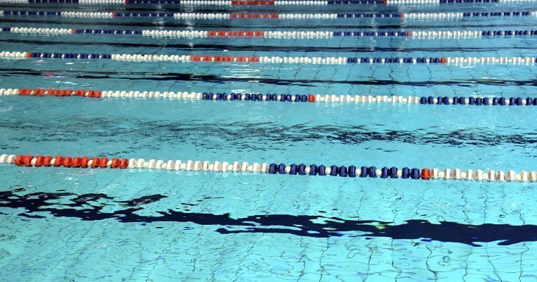 Пожилой житель Воткинска умер во время тренировки в бассейне