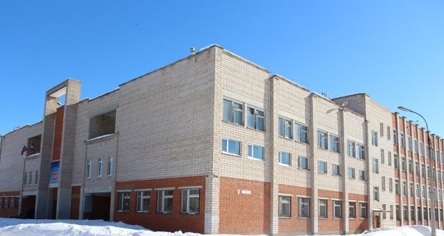 Кровлю школы № 85 в Ижевске отремонтируют летом 2019 года