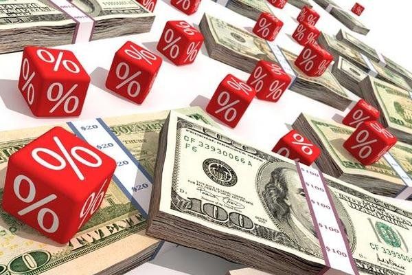 Сбербанк и ВТБ снизят ставки по ипотеке до 12% в месяц