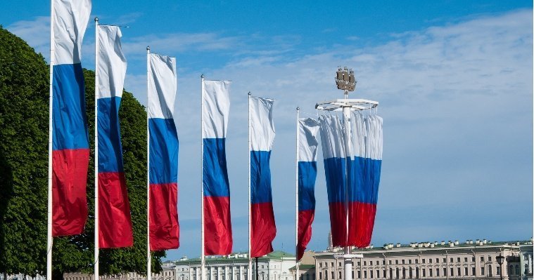 В Ижевске приговорили уроженца Орловской области за надругательство над флагом России