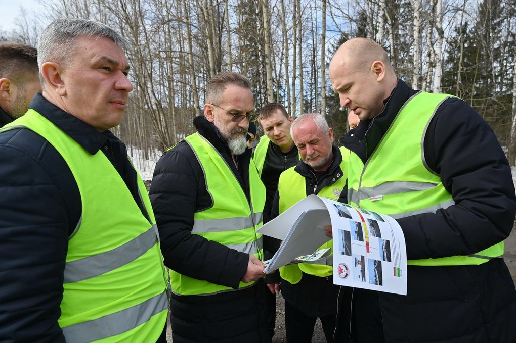 Представитель Росавтодора Игорь Костюченко проверил состояние федеральной трассы в Удмуртии