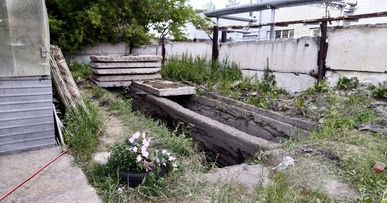 Тело мужчины нашли в колодце на улице Орджоникидзе в Ижевске