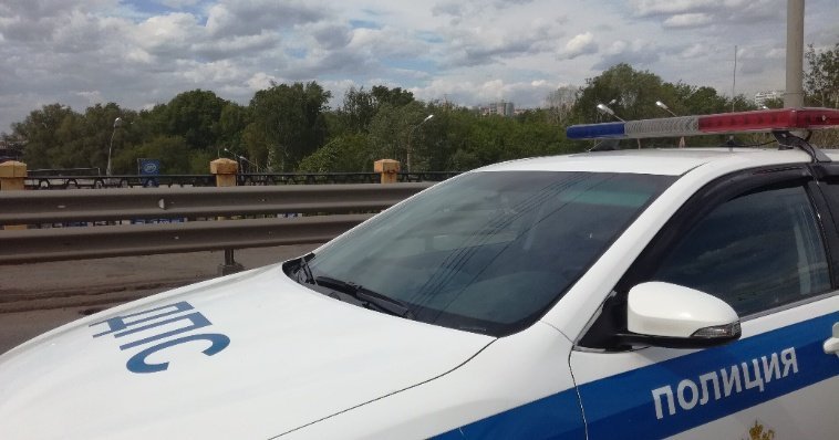 В Воткинске полицейские остановили пьяного подростка на машине с матерью на пассажирском сиденье