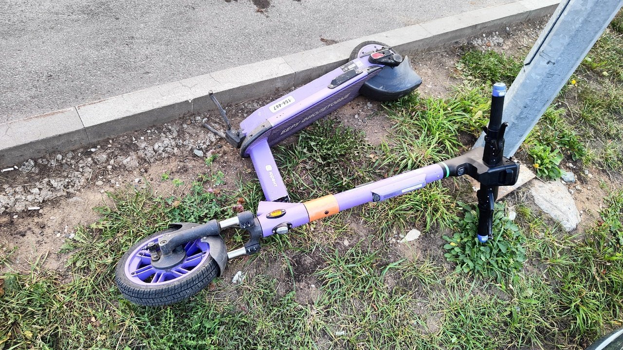 В Париже с 1 сентября запретят аренду электросамокатов