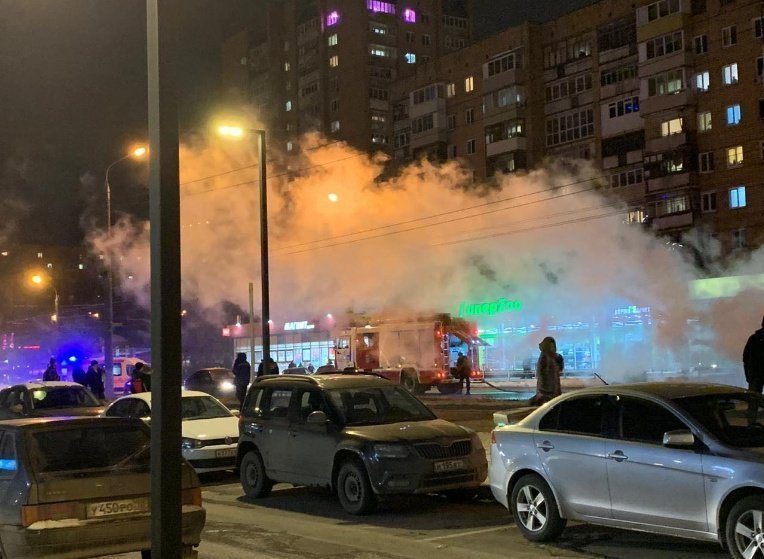 

Водитель загоревшегося автобуса в Ижевске рассказал о возможной причине происшествия

