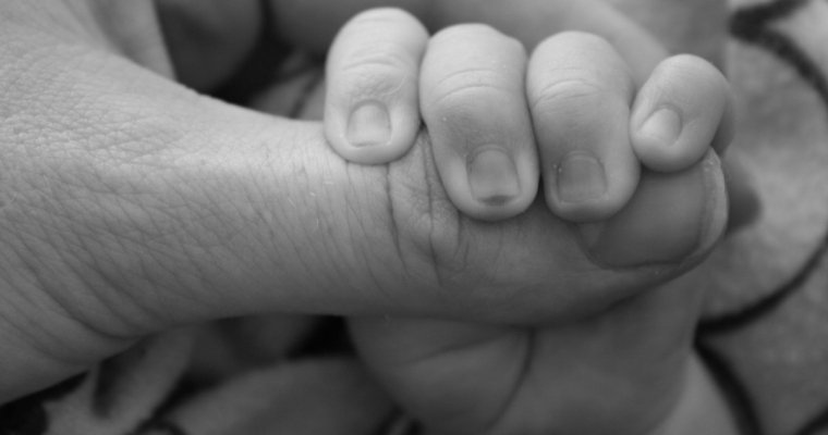 В Кемерово отец остановил женщину, укравшую его новорожденного сына из роддома
