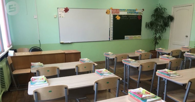 26 классов в 10 школах Ижевска закрыли на карантин