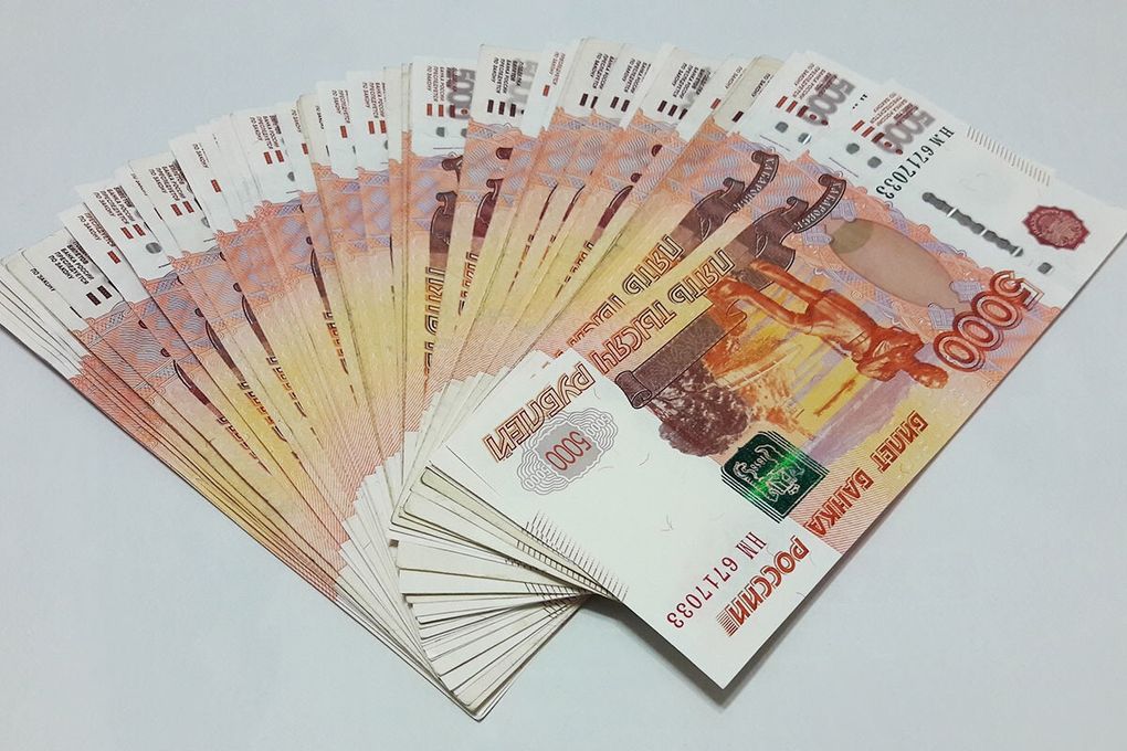 В Удмуртии за первую половину 2025 года средняя зарплата составила 74,7 тыс. рублей