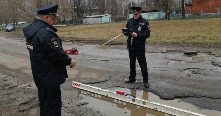 Плохие дороги «поспособствовали» 42 ДТП в Ижевске