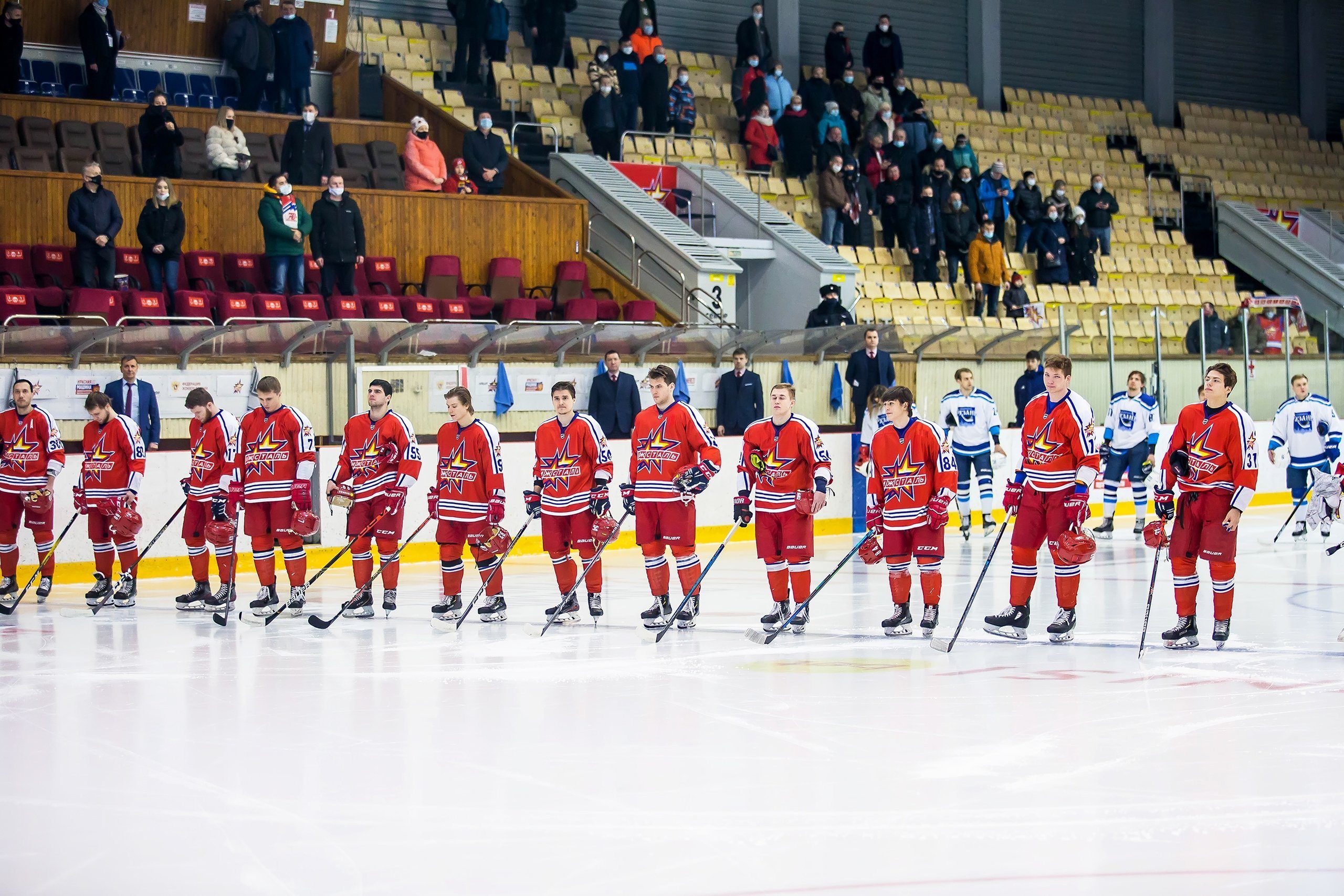 

Хоккеисты «Ижстали» одержали победу в матче с «Рязанью»

