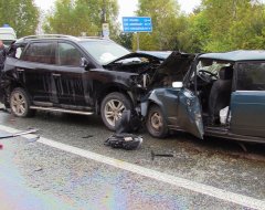 Четыре человека пострадали в ДТП с тремя авто под Ижевском