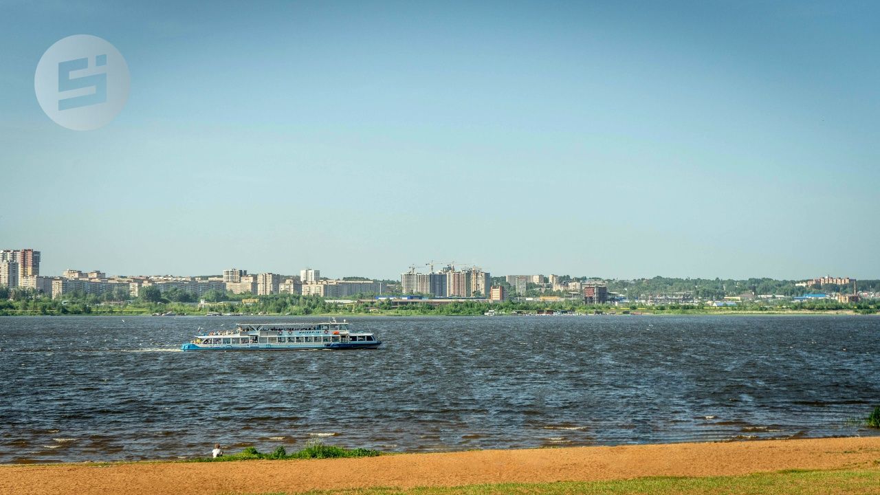 На пруду Ижевска пока не открывают сезон навигации теплохода