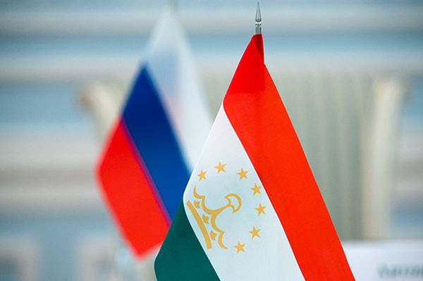 Имена и отчества с русскими окончаниями запретили в Таджикистане