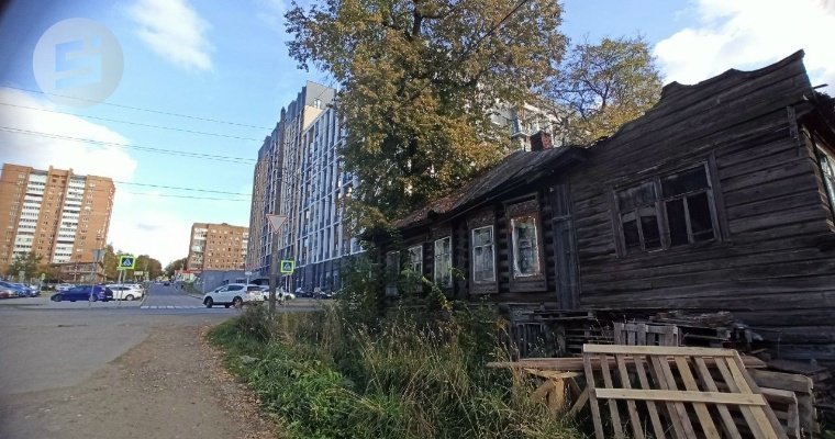 Удмуртия получит федеральные средства на переселение более 500 человек из аварийного жилья 