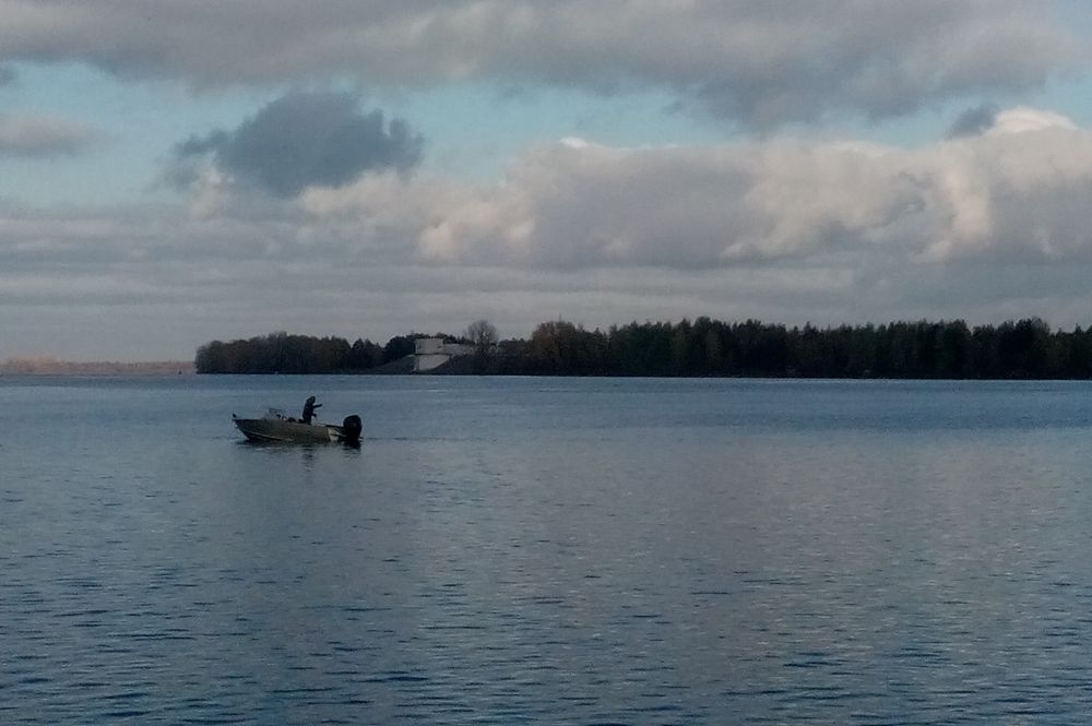 На Каме задержан судоводитель с поддельными правами на лодку