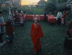 Удмуртская певица Лади Светӥ представила свой новый клип на песню «Экты»