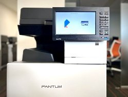 Внимание на экран: «Ростелеком» и Pantum выводят контроль печати документов на новый уровень