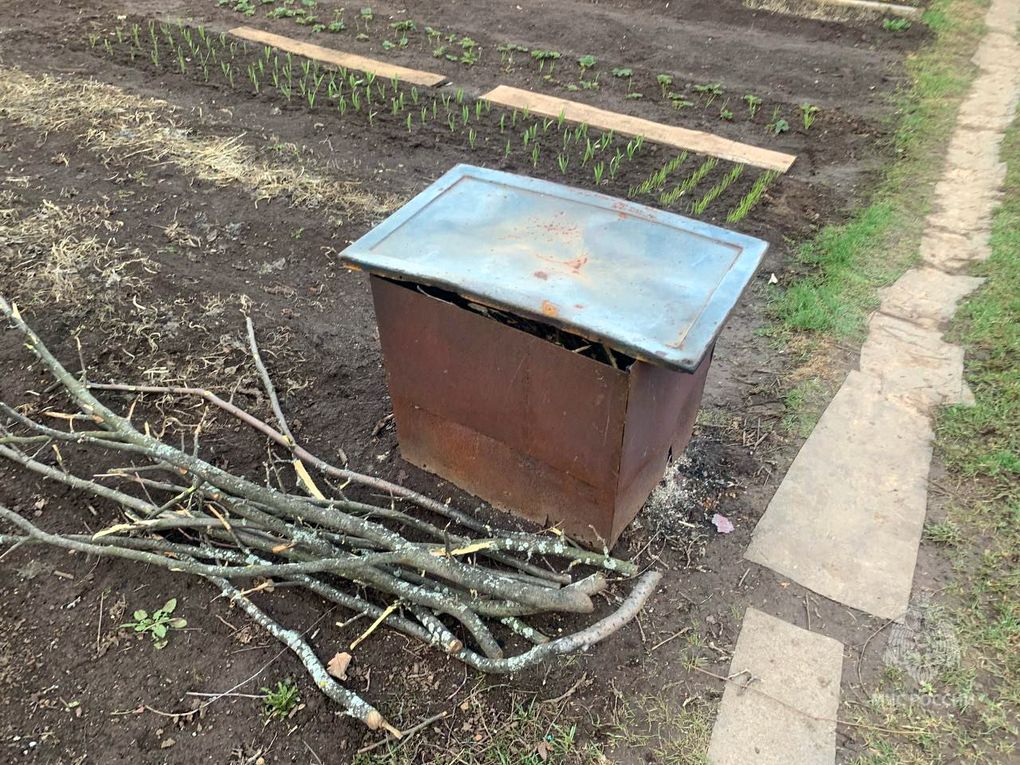 Пенсионер из Воткинска получил ожоги при сжигании веток на садовом участке