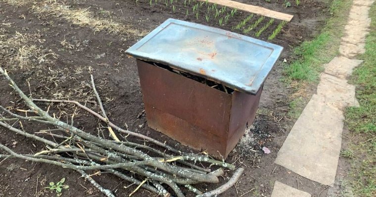 Пенсионер из Воткинска получил ожоги при сжигании веток на садовом участке