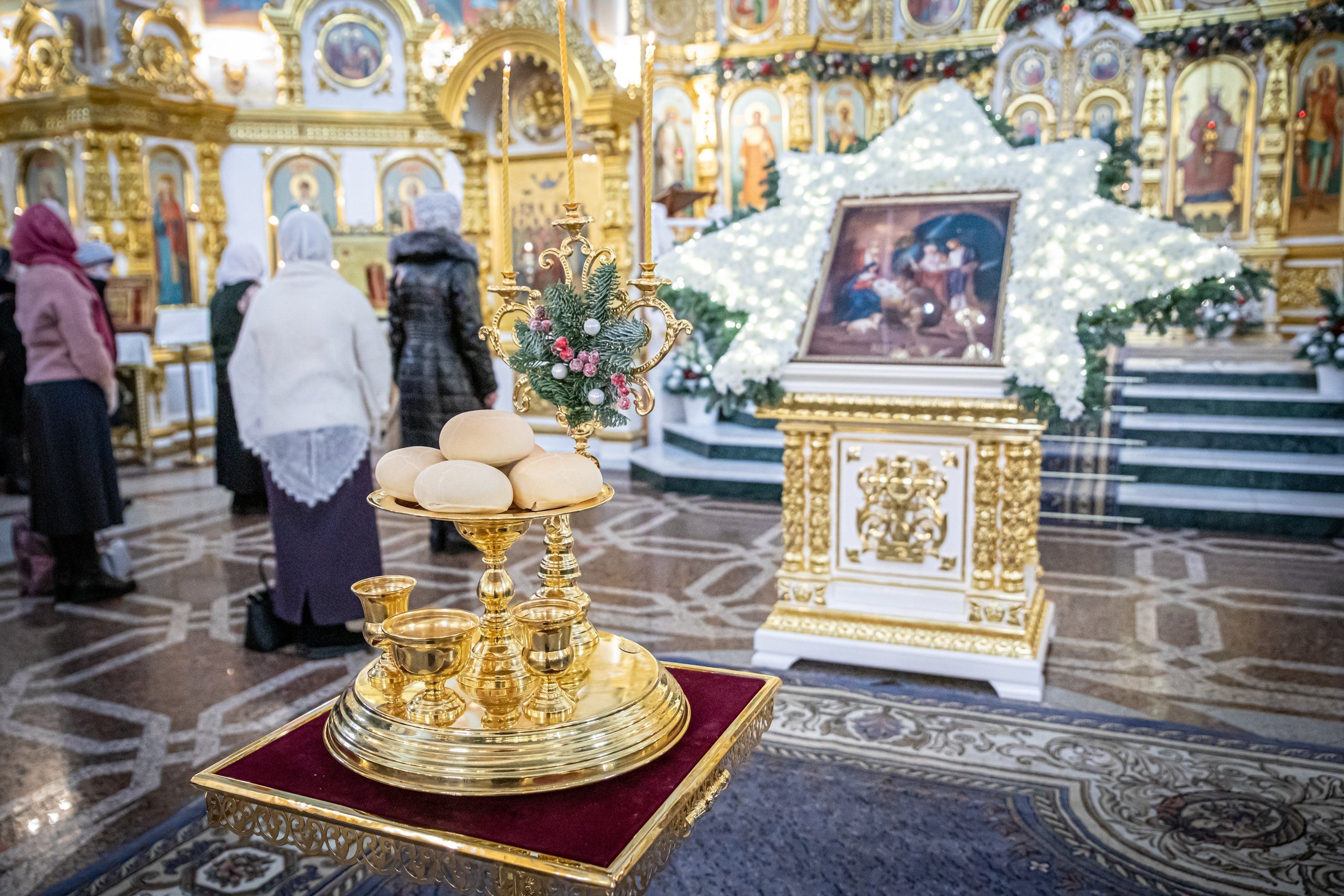 

Православные Удмуртии отмечают праздник Рождества Христова

