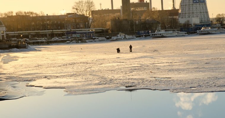 Итоги дня: понижение уровня воды в Ижевском пруду и сроки окончания брагоустройства Сквера Победы