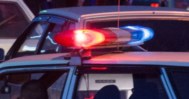 Три человека погибли при взрыве бензовоза в Свердловской области