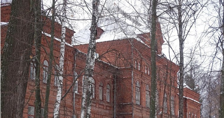 Здание «Красной больницы» в Воткинске сохранит статус объекта культурного наследия в случае приватизации