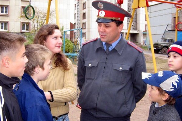 Участковые Удмуртии познакомятся с жильцами