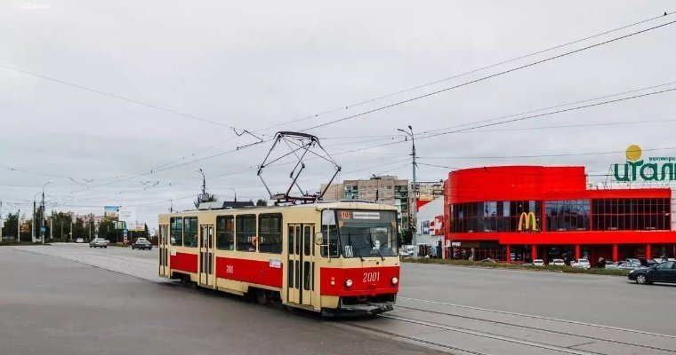 В Ижевске от жары вздулись трамвайные рельсы