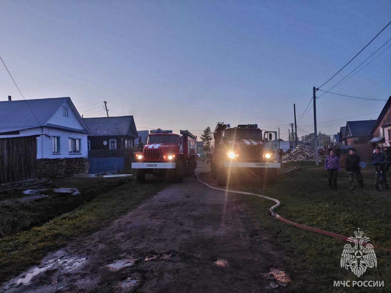 В Удмуртии возбудили уголовное дело по статье убийство после гибели при пожаре двух детей