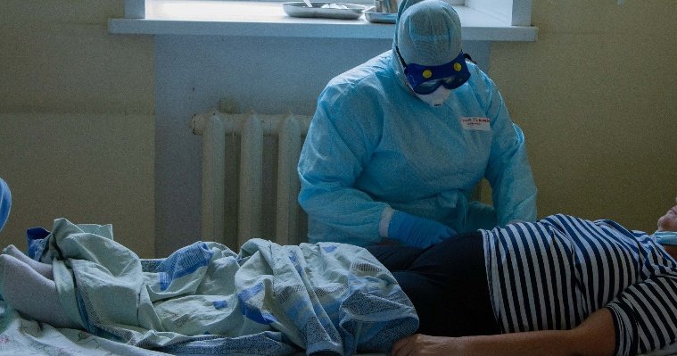 В Удмуртии среди заболевших коронавирусом скончались еще 14 человек