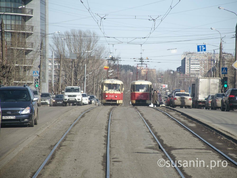 

В Ижевске начался капремонт трамвайных путей на улице Ленина

