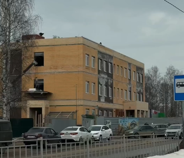 В Уве достроили три этажа новой школы искусств и приступили к внутренней отделке