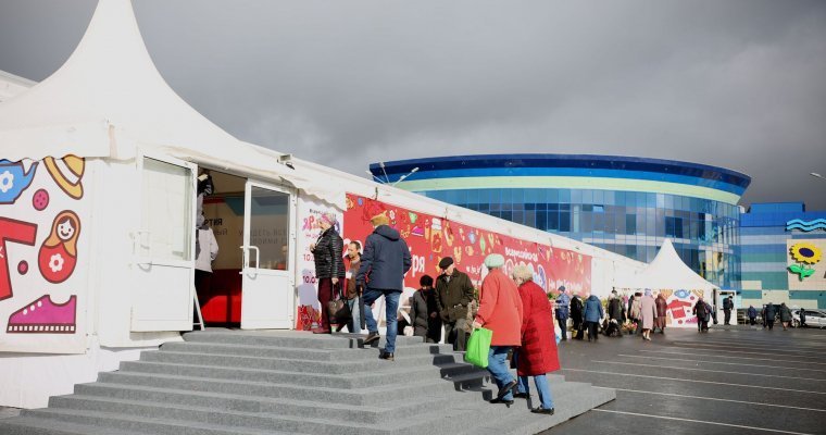Большая Всероссийская ярмарка открылась в Ижевске у ТЦ «СтройПорт» 