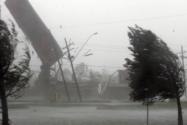 Ураган в Грозном повредил более 70 домов
