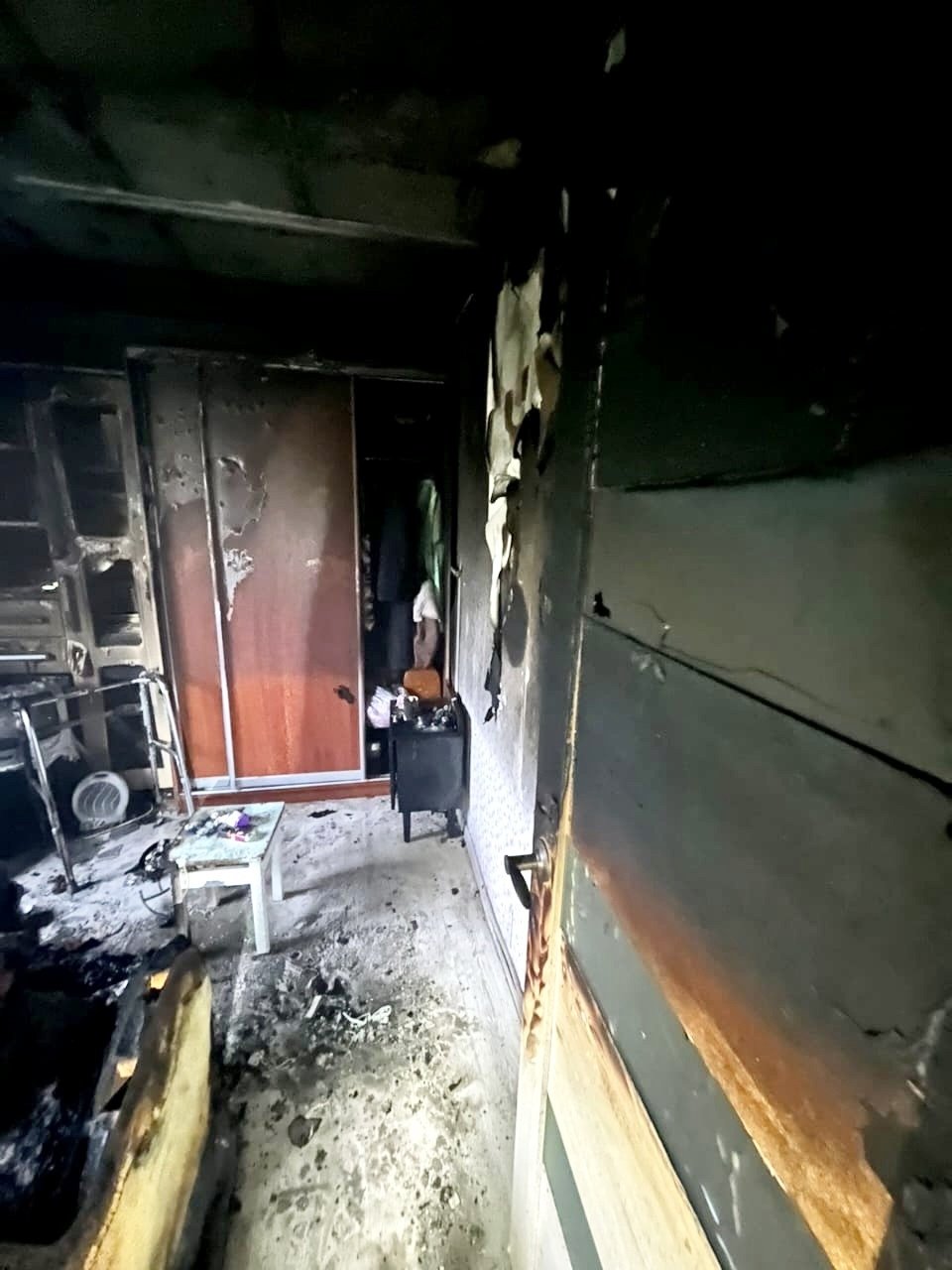 Во время пожара в одной из квартир в Воткинске скончалась пожилая женщина