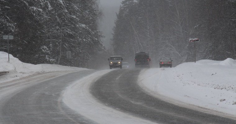Итоги дня: ограничение междугороднего сообщения из-за снегопада в Удмуртии и десятибалльные пробки в Ижевске