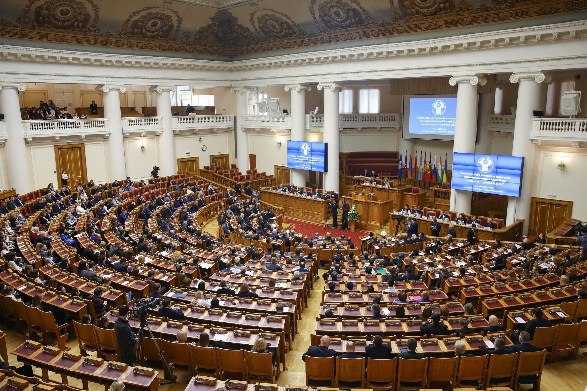 Сенаторы от Удмуртии заработали в 2017 году на двоих почти 30 млн рублей  