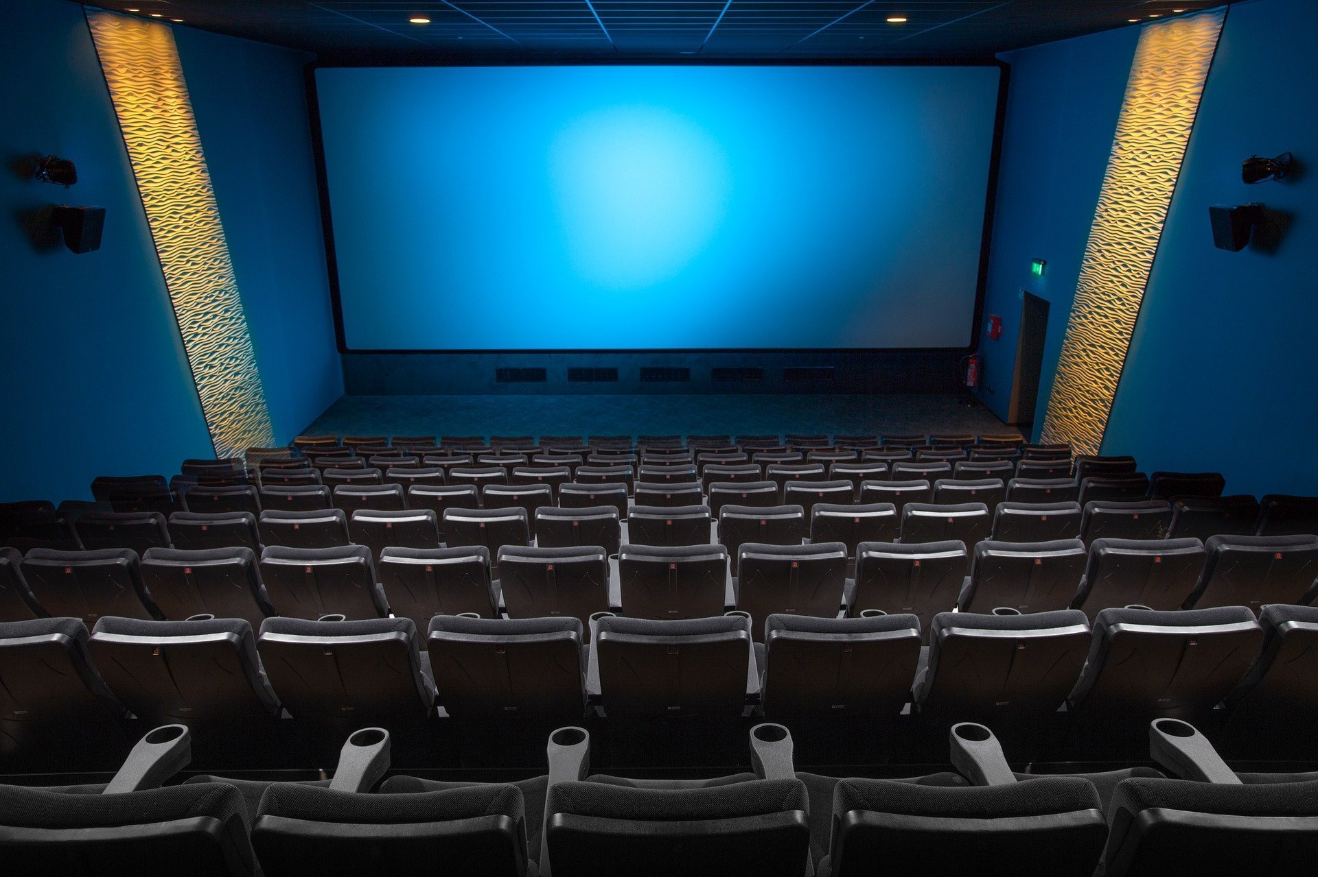 

Кинотеатры вновь закроют в Удмуртии

