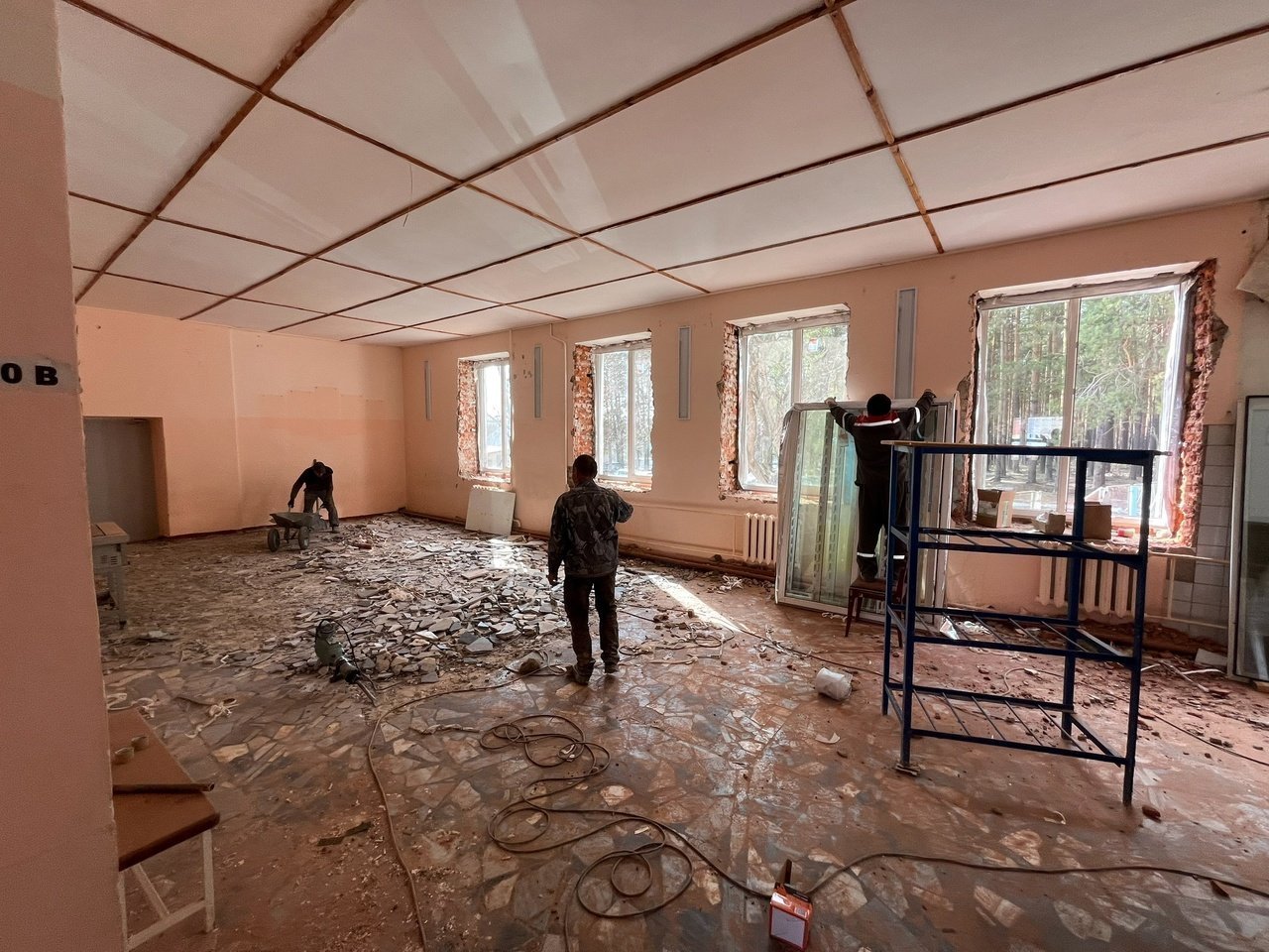 В Удмуртии в 2025 году усилят контроль за ремонтом школ