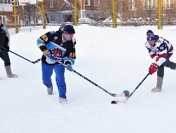 В Ижевске сразятся за Школьный кубок по хоккею на валенках